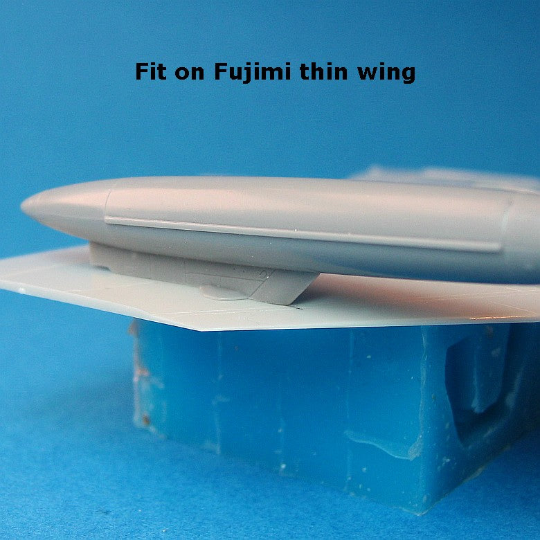 生産終了：マクドネル 370ガロンタンク 1:72