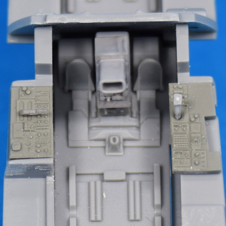 ABANDONNÉ : Conversion de becs de bord d'attaque pour F-4E (version tardive)